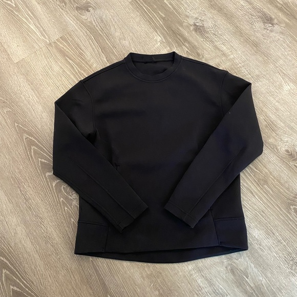 Lululemon black Crewneck - Picture 3 of 3